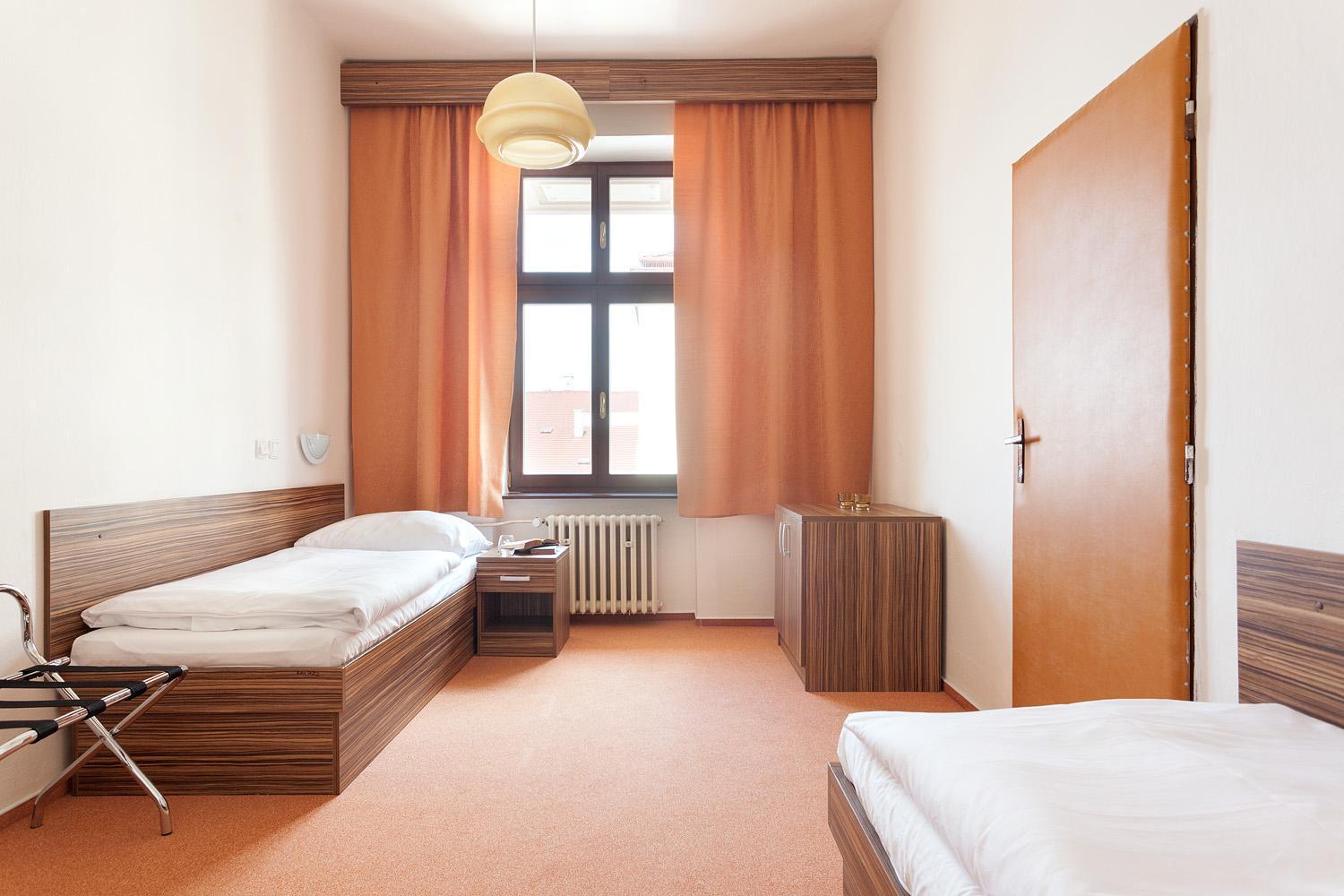 B&B Hotel Praha Нови-Їчін Номер фото